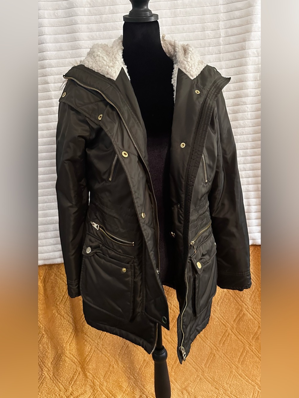 Guess Black Puffer Parka with Cream Sherpa Collar